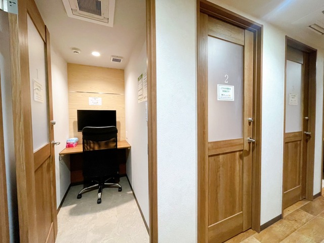 いいオフィス御徒町の店内・席の様子