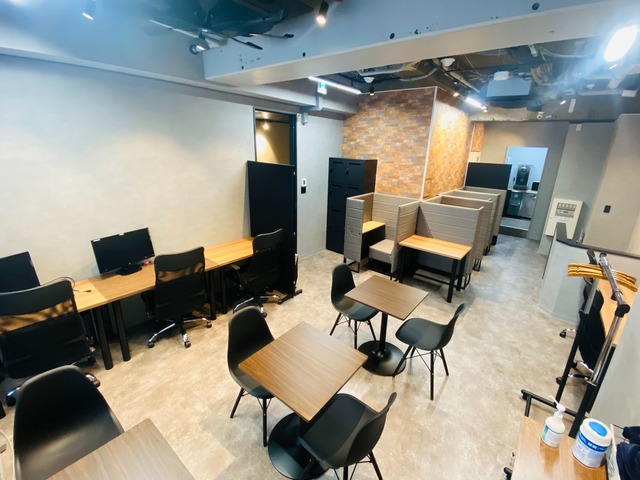 いいオフィス上野 by ExeWorksの店内・席の様子