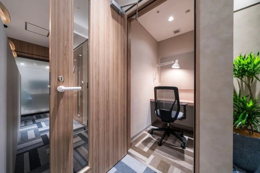 WEB会議に最適🌟1人用防音個室（P-03） 渋谷宮益坂 by HAKADORU